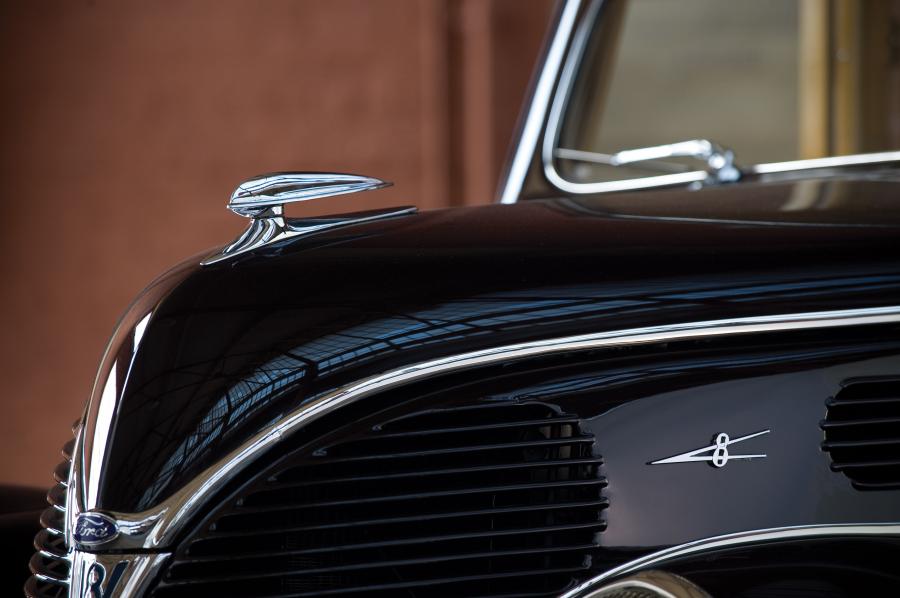  Ford DeLuxe Station Wagon 1938 года  (фото 5 из 10)